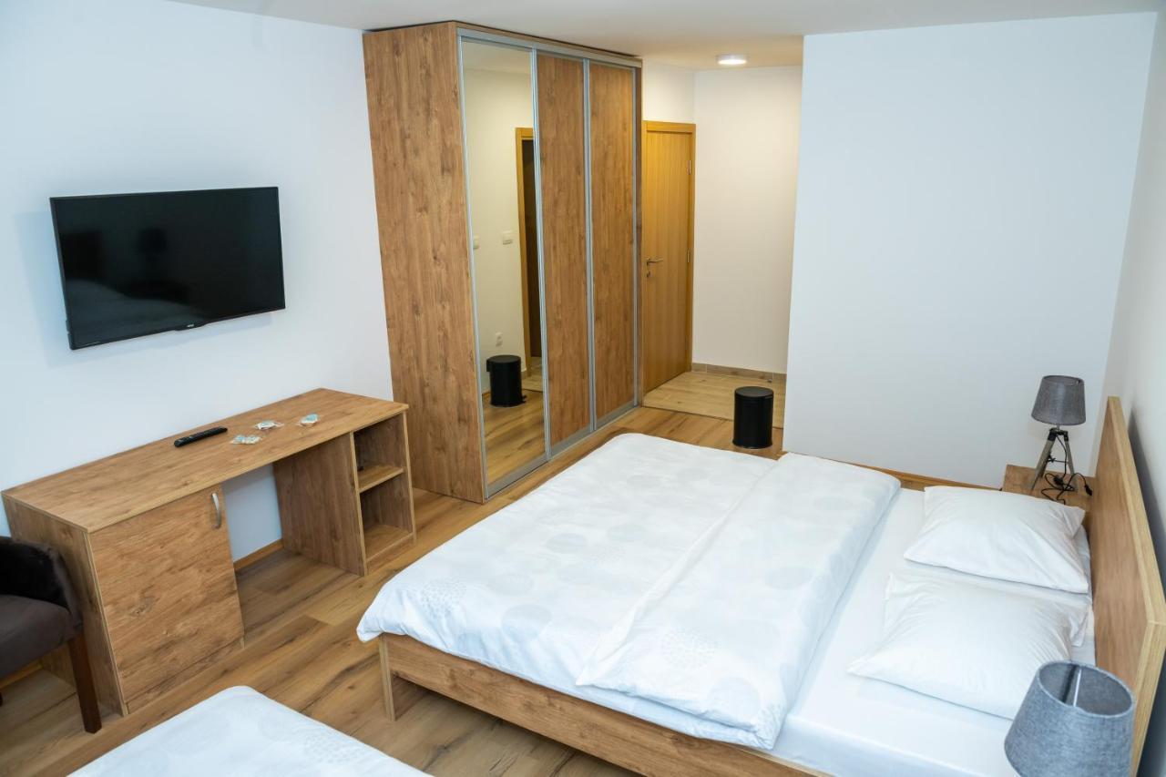 Guest House Alte Kolasin Bagian luar foto