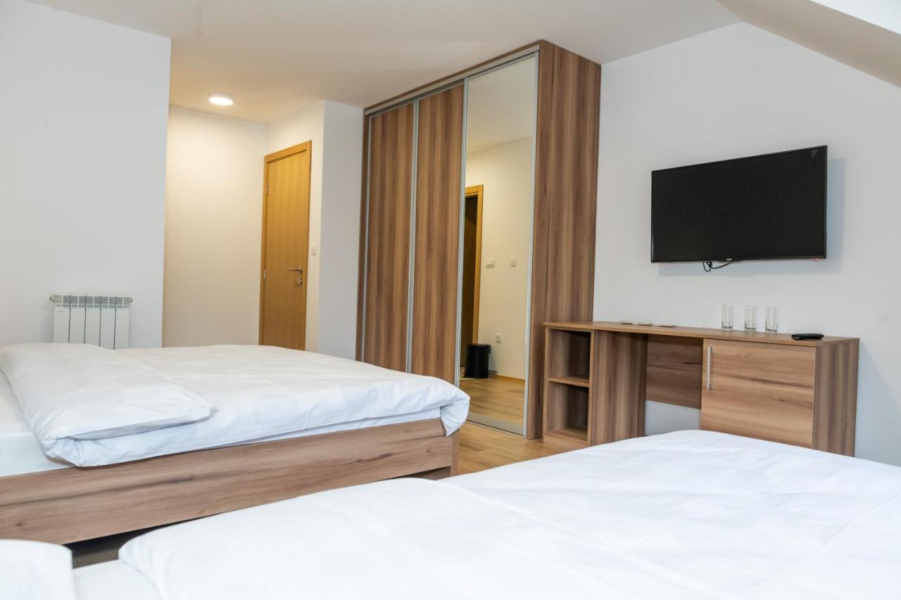 Guest House Alte Kolasin Bagian luar foto